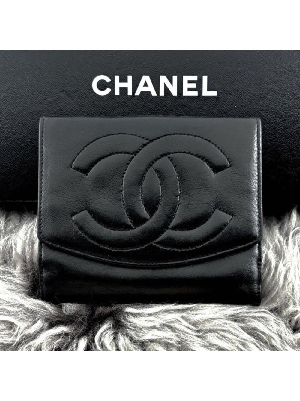 Chanel Wallet Coco Stitch Jumbo CC Logo Hook Bifold
